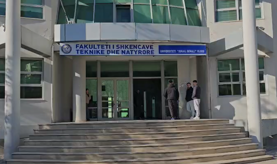Vlorë, vijon bojkoti i pjesshëm i mësimit në universitet